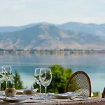 Hotel Limneon & 5*