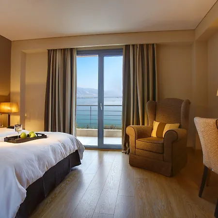 Limneon & Ξενοδοχείο Καστοριά