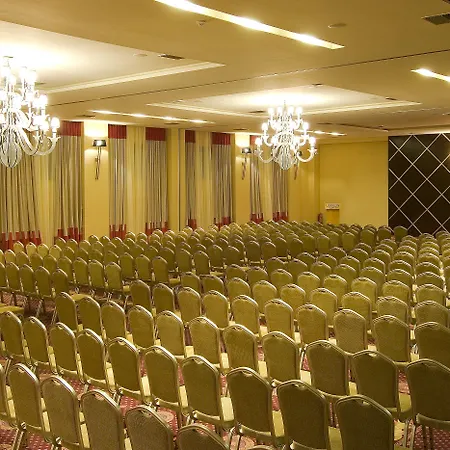 Ξενοδοχείο Limneon & 5*