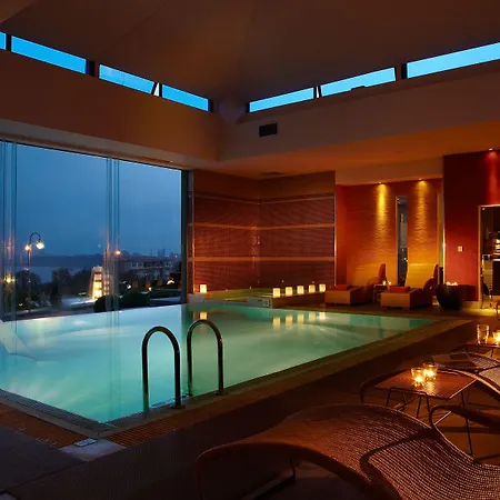 Limneon & Hotel 5*