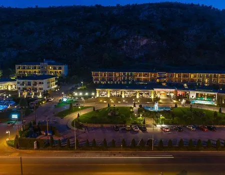 Limneon & 5* Kastoria