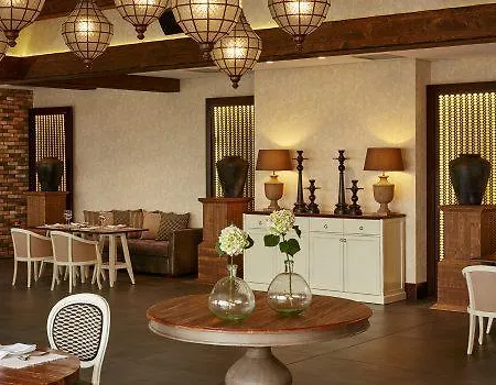 Limneon & Hotel