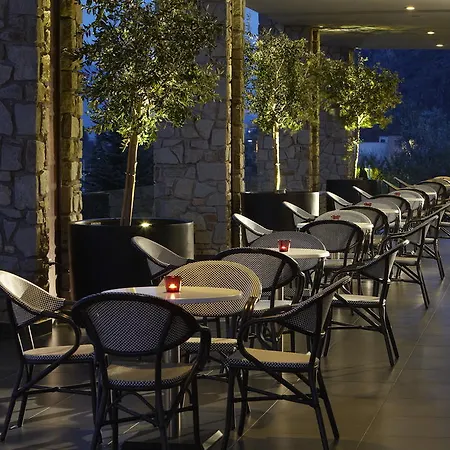 Hotel Limneon & 5*