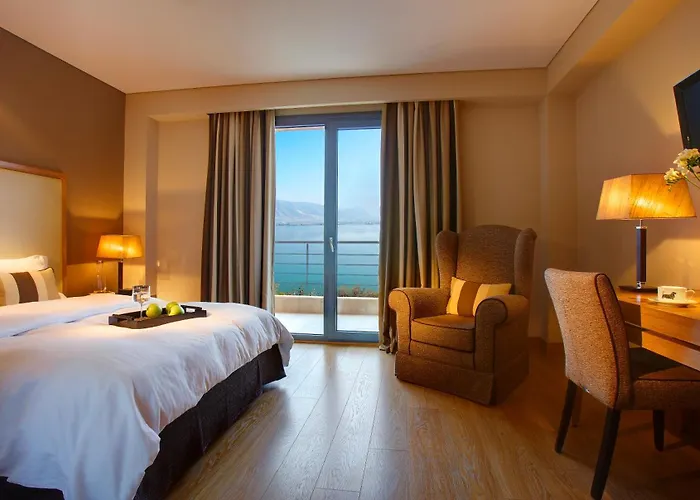 Ξενοδοχείο Limneon & Καστοριά